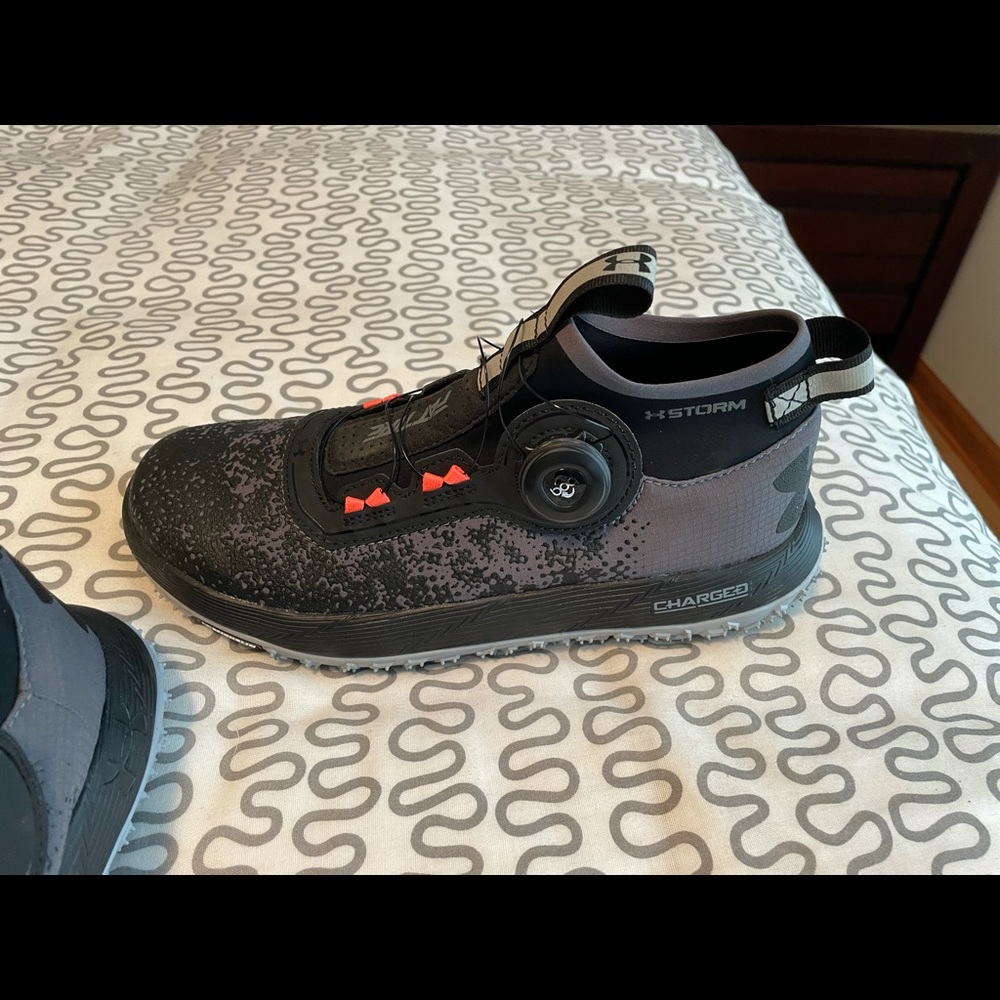 Under armour trail shoes